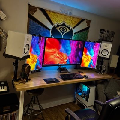 Home DJ/Streamer/Producer who dabbles in Harder Styles mainly UK Hardcore!!!