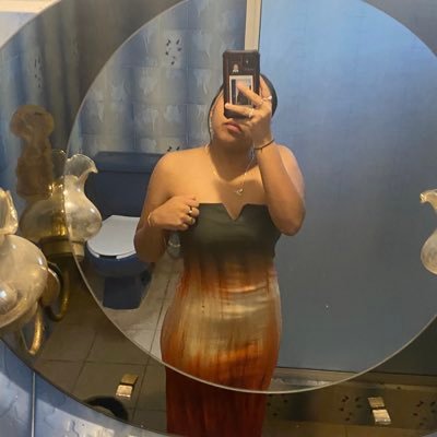 Dy_mtzs's profile picture. 