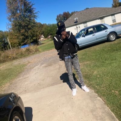 Just a YFN🎯💸 New To This Twitter shit 🤷 Follow Me Doe 💪💯 AMOS: Exoticsmokerrr