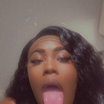 NSFW✨ Pornhub Model • Deleted @ 80K • Pay Pigs Welcomed 😈 • Mistress 👠 • 🔗 ➡️ https://t.co/PWD3cBAKu3