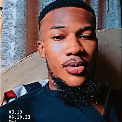 RichardObi96710's profile picture. Professional drummer
.
Musician.
. 
Lag boi