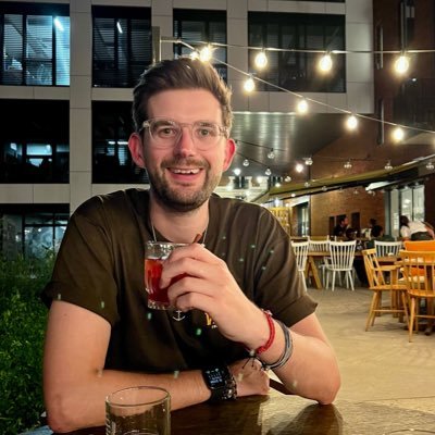 DrJoeWhee's profile picture. West Midlands Acute Medic - POCUS enthusiast - Simulation fanatic - 🏳️‍🌈 (he/him) - views are my own etc etc