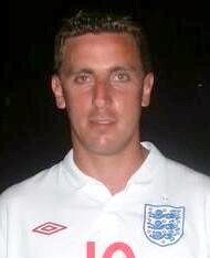 davidhanchant's profile picture. Star of the award winning 'Dave's World' tv show, although it's yet to be commissioned!