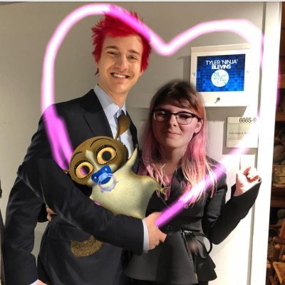she/he 22
mother of 1
pro snowboarder
winner of 3 triathalons
muscle emoji muscle emoji heart emoji peace sign emoji peace sign with fingers up but not swea