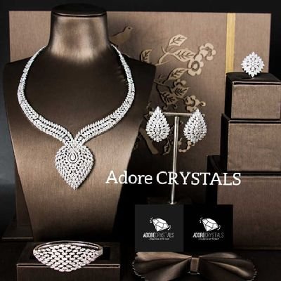 I am such a sweet soul💋,CEO ADORE CRYSTALS : We deal in all quality JEWELRIES
SHOES nd its BAGS,clutch(PURSES )nd lots
IG:https://t.co/IfFT4zKTpp