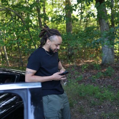 easybreezy100's profile picture. RIP Jordan ❤️ Random tweets about sports                                                                 VA ✈️ NJ