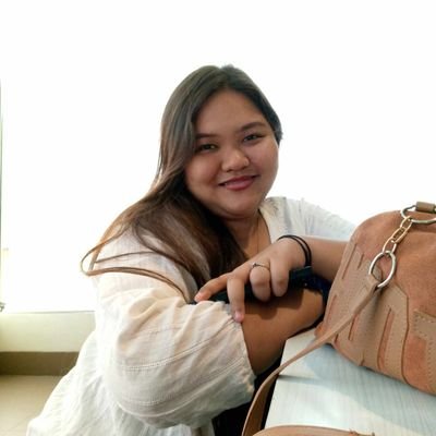 she/her, an educator, a volunteer radio jock in J101.5 BIG FM Radio Station. 💓

@plndrbl_