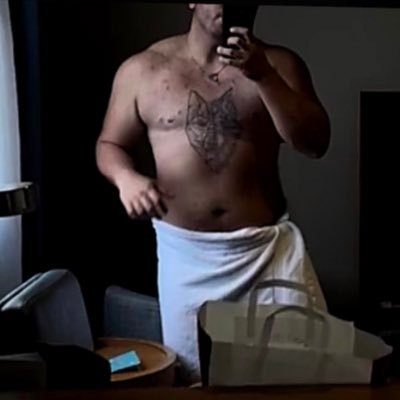 (He/Him) 18+/FTM/Dom/Verse Top/trainer 🏋 - coffee & gym addict  https://t.co/lPKtEEZcDo