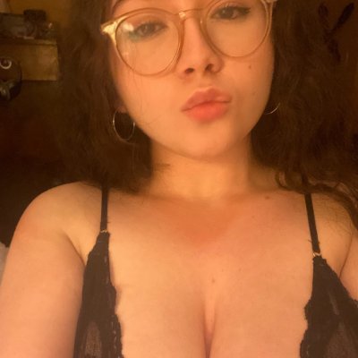 your emo gf | nsfw! | 18 mdni | sell custom content (i verify) | no snap