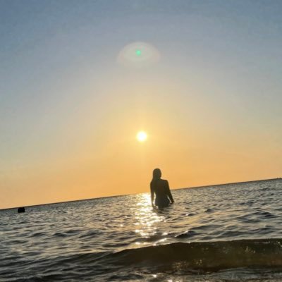 mefl1920's profile picture. I solemnly swear that I am up to no good // Perreo desde los tiempos del wiki wiki // Nankurunaisa // Memento mori