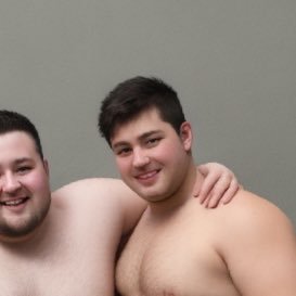 GORDO, com muito tesao, sem frescura! louco pra fazer a 3 🤤