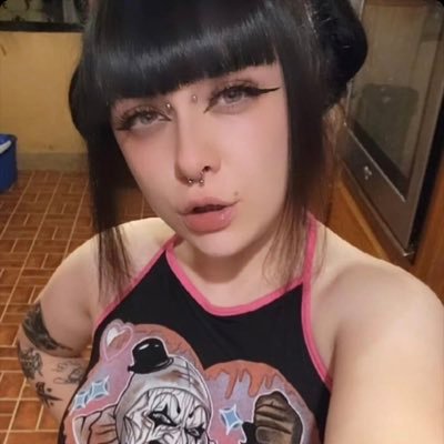 🇮🇹CUM ADDICTED MONSTER🖤 Profile