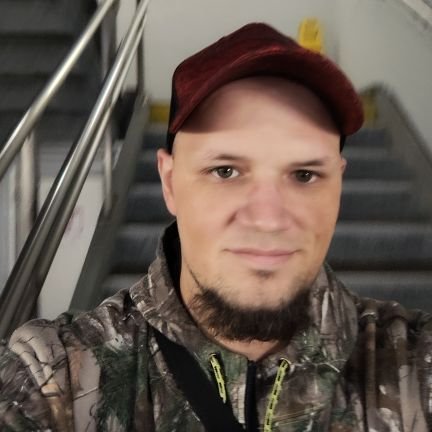 Shadowdemon723's profile picture. twitch streamer I go live here and on twitch come follow me and cybersecurity tech