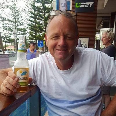 easy going Australian dad...loving all forms of sex and you beautiful women 😜