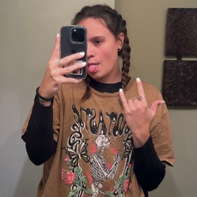 Remain humble, but still let these bitches know. . . . https://t.co/IrlqXhfSOM