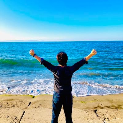 akira_713's profile picture. 正社員労働に疲れ果てた男性ナースです / 30代一人暮らし / 資産1500万 / 生活費月8万円 / ダウンシフト / 30代でのNISA満額セミリタイアを目指してます。