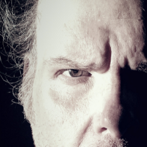 qabalbabbel's profile picture. qabalbabbelist with hermetic aesthetic.