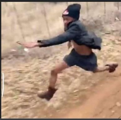 Omtembo45's profile picture. ECONOMIST AND HISTORIAN