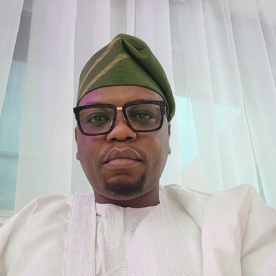 TopeMartins's profile picture. Cool. Love. Live