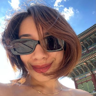 chelcdlr's profile picture. escaping the panopticon