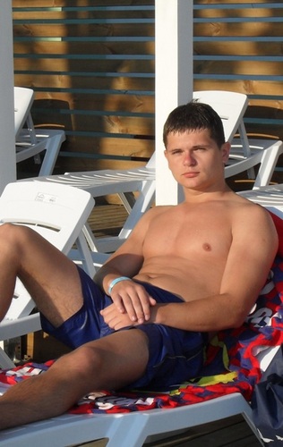 Vict0p's profile picture. 