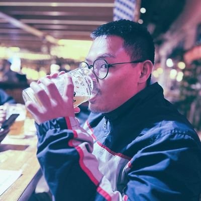 Paomoohdaeng's profile picture. Simsalabim 
Bamba
Saladu Saladim