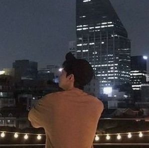 star_rtywgg's profile picture. Hmmmm