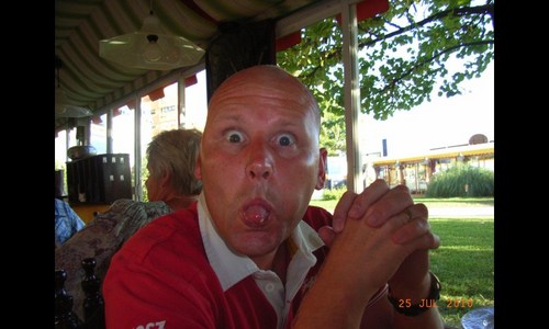 paddevandam's profile picture. 