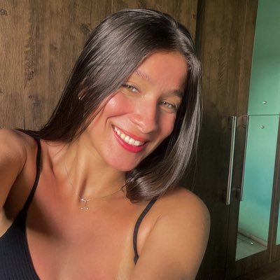 alexiasnt_'s profile picture. 