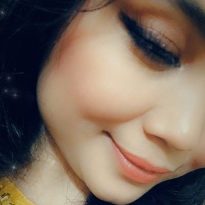 I am very simple and logistic girl who believes on logical and simple things