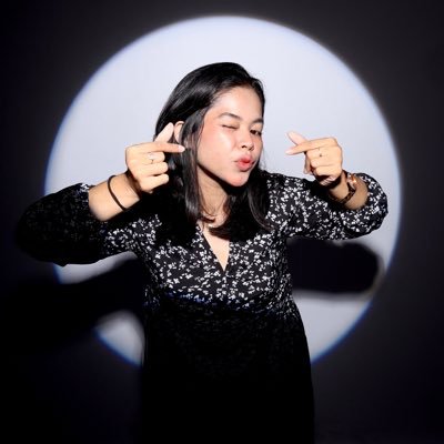 valmaysavira's profile picture. 