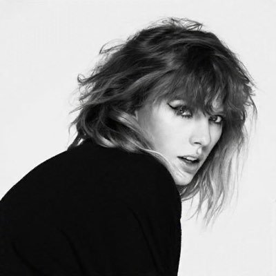 posting pics from tay’s hottest era (yet) daily ~ she/her