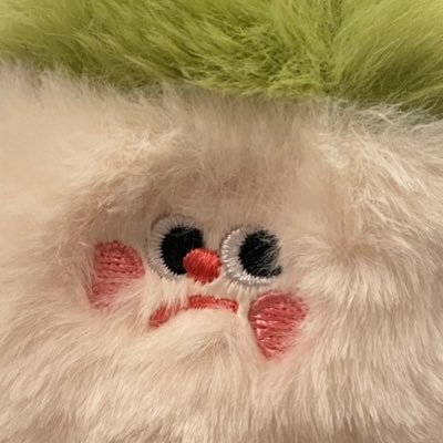 o921mziq___'s profile picture. shawol & E.L.F 但基本上存活在整個SMTOWN 也存活在二代團中…我到處跑🫶