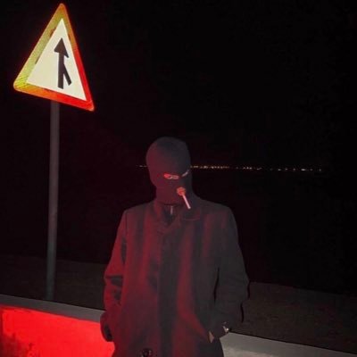 llofx7's profile picture. 