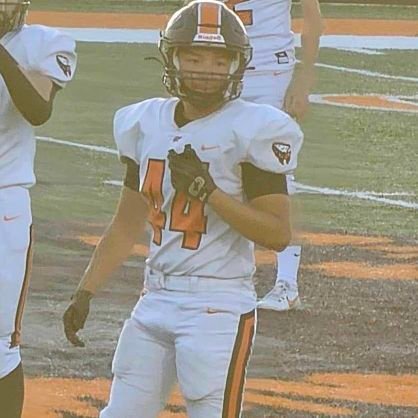 MCHS 26'| 5' 5, 160 OLB| Football, Wrestling | Gmail: Rogelioaobregon@gmail.com