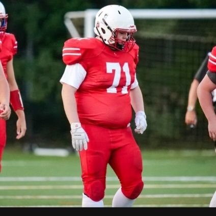 Kanata Knights🏈 |
 C/OG🐗 |
 C/O 24🇨🇦 |
 6'1 270 | 
3.7 GPA 📚 |
 insta: landin.carrigan
 email: carriganlandin@gmail.com 
 number: 613-293-0243