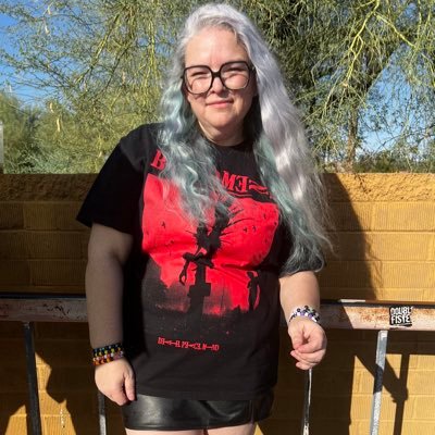 Mommy to 👸🏽& 🐶. Arizona 🌵 Metal & Rock🤘🏻🎶 Makeup 💋💄 Coffee addiction. ☕️Concerts ♥️🎶 Bad Omens, MOTIONLESS IN WHITE, INK, I PREVAIL🥵💕 AEW 🧡🕷️🕸️