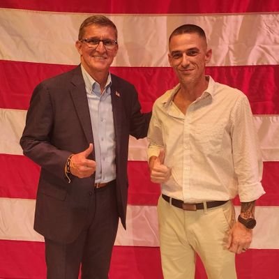 Dad, Husband, Patriot, Veteran, MAGA, MAHA 🇺🇲🇺🇲
Co-founder/CEO of Lotus Shadows. https://t.co/vwm1XA04RU