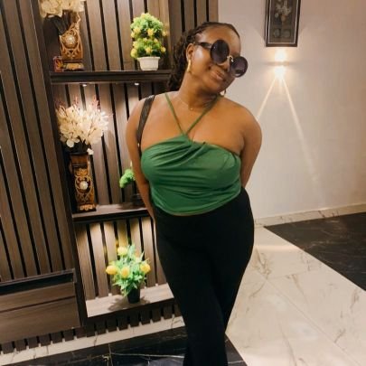 victoriachime_'s profile picture. 27/7/16||Writer||Wattpader||Arsenal|| IG: @victoriachime_ || Tech Enthusiast|| check out my e-book  'Tori Makanaki' on wattpad.