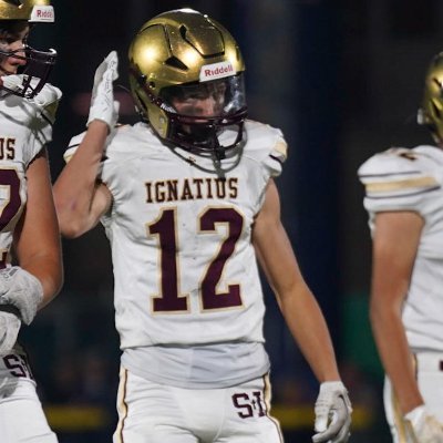 6'1'' 170/ RB-WR-ATH / 2025 / 3.8 GPA / Saint Ignatius College Prep / 312 965 6369/ 4.48 40 yard dash