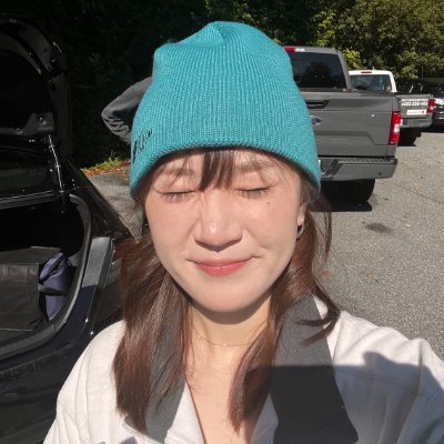 HCI Researcher & PhD Student at @ucsc and @uclic alum | Digital Accessibility