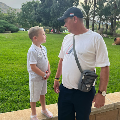 AlanKeatin42202's profile picture. 