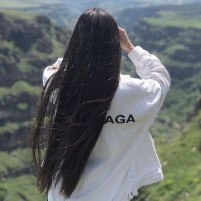 𝑬𝒗𝒆𝒏 𝒊𝒇 𝑰 𝒇𝒂𝒍𝒍 𝒂𝒏𝒅 𝒈𝒆𝒕 𝒉𝒖𝒓𝒕, 𝑰'𝒍𝒍 𝒌𝒆𝒆𝒑 𝒓𝒖𝒏𝒏𝒊𝒏𝒈 𝒕𝒐𝒘𝒂𝒓𝒅𝒔 𝒎𝒚 𝒅𝒓𝒆𝒂𝒎𝒔...🖤✨