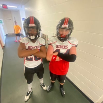 5’9 RB/ATH 150Lbs C/O 2027🇨🇦 ➡️🇺🇸2028 OTTAWA ONTARIO/ Myers Riders OSFL/ Bel-Air Lions ( Looking For 24/7 Critism and HardWork💪🏾)