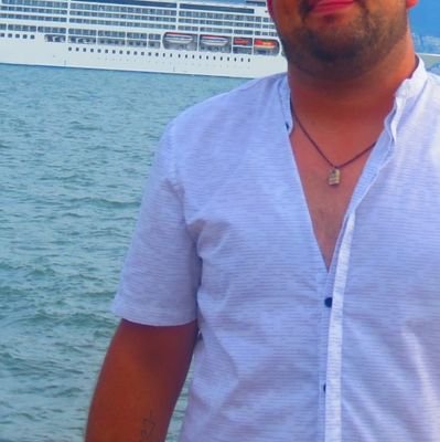 VictorM48646300's profile picture. Durango dgo joven de 32 años con un mundo de posibilidades por delante, respetuoso limpio y discreto.