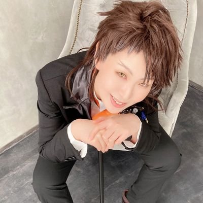 コスプレするヲタクです。 (とっくに成人↑)
コス写とか苦手な方はフォローご遠慮ください。
基本タイバニに狂ってます。虎廃バディ愛しい🙏🏻刀らぶ、メギド他ジャンルや創作、雑多なことも呟きます。
スパム、エロ垢、インプレ垢ブロックします。
創作垢:@tobiuo_yaji
更新されないカイブ:92834