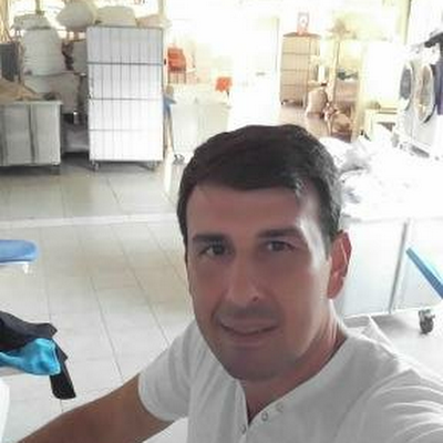 ali48133's profile picture. 