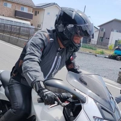 apkJvYLKMeU9kJ7's profile picture. 