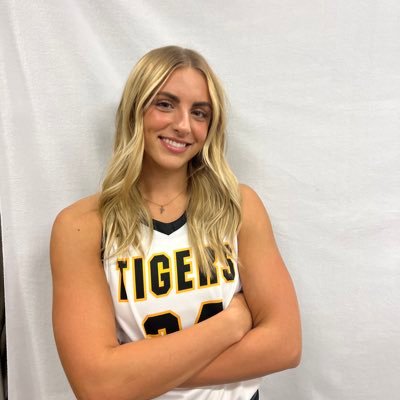 fort hays wbb #24