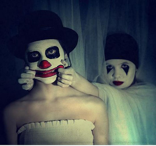 dongsugim's profile picture. 현실은 이상을 지배한지 오래이며, 순수함은 너무도 쉽게 상처를 입고, 홀로 진지하기엔 한없이 고독하다